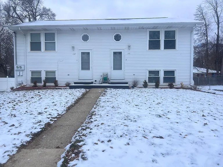 141 Fontenelle St SE — Photo 1