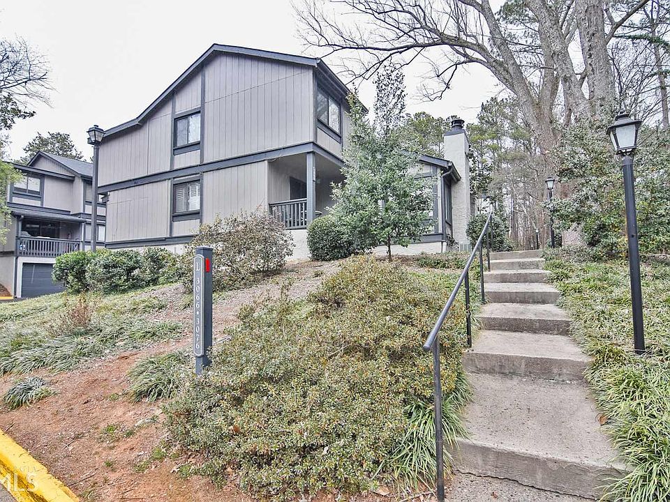 1st image of 3070 Balearic Dr SE