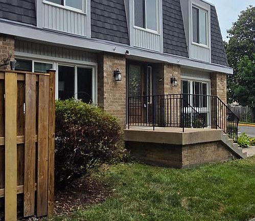 3rd image of 6022 Forrest Hollow Ln