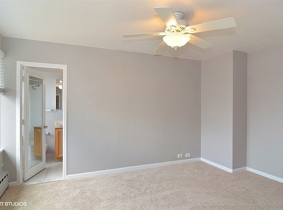5th image of 3410 N Lake Shore Dr APT 17G