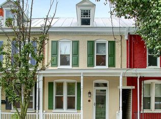 123 Walnut St, Carlisle, PA 17013