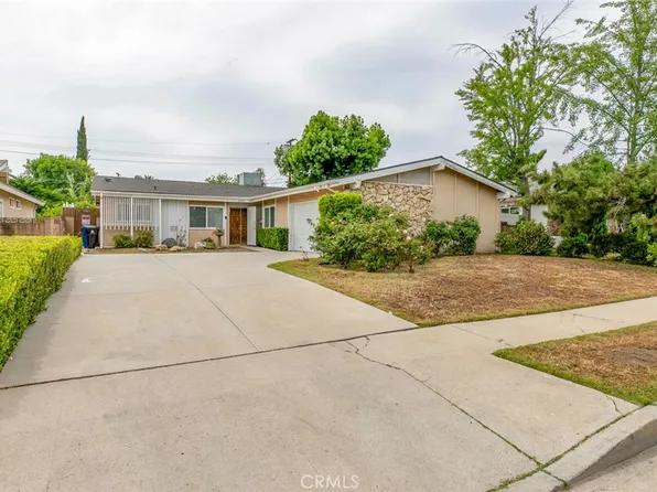 10415 Wish Ave, Granada Hills, CA 91344