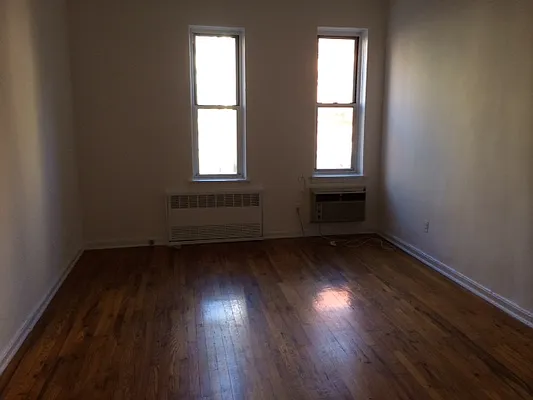 Rented by Manhattan Flats | media 31