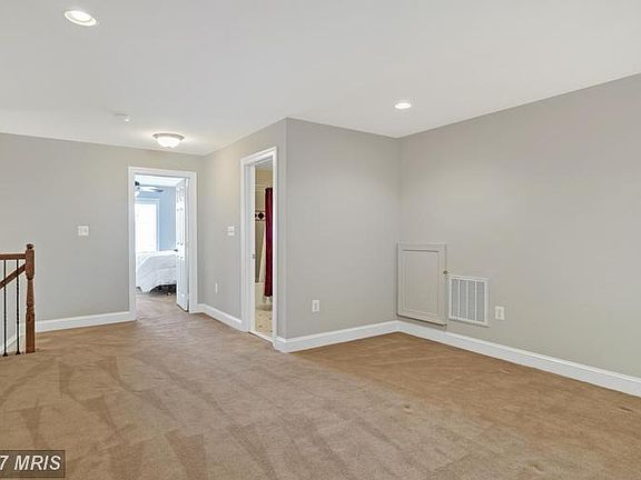 4th image of 22441 Belle Terra Dr
