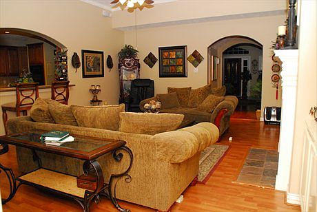 3rd image of 12403 Pedder Way Dr