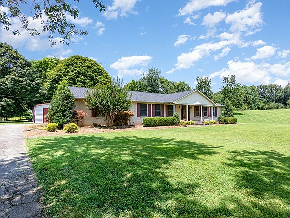 3rd image of 345 Peterson Ln
