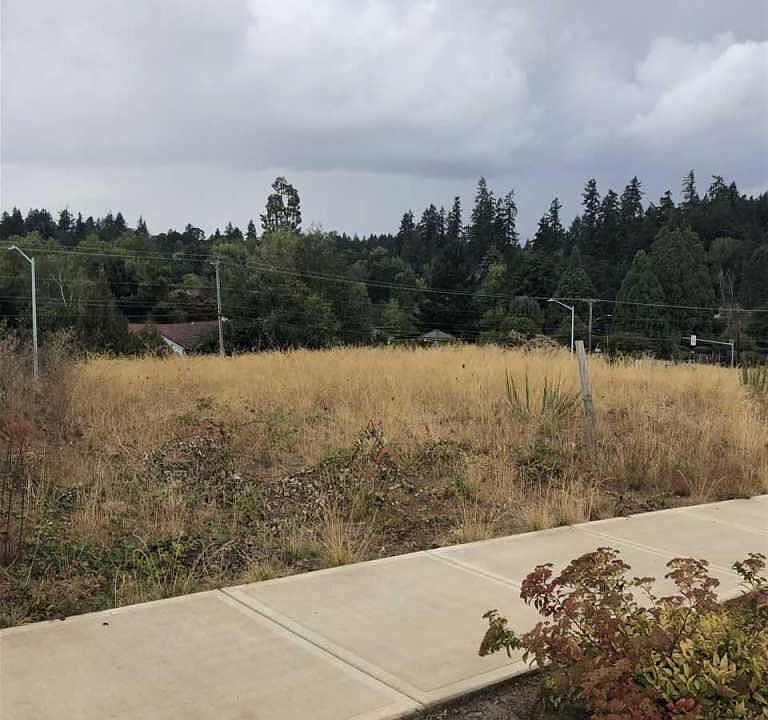 2nd image of 4045 Braden Ln