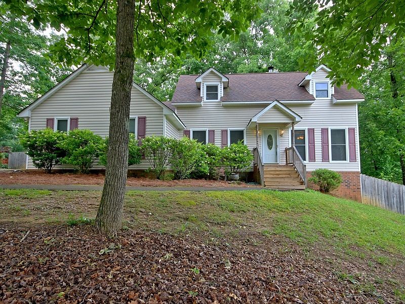 1st image of 145 Stone Creek Ct