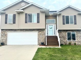 265 N Colton Dr, North Liberty, IA 52317