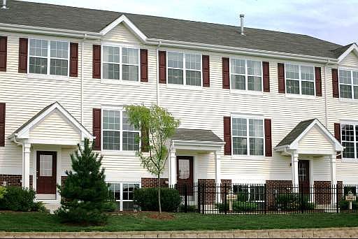 1st image of 1647 W Turtle Creek Ln Unit 3