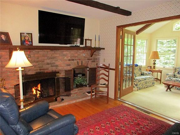 4th image of 4576 Meadowridge Dr