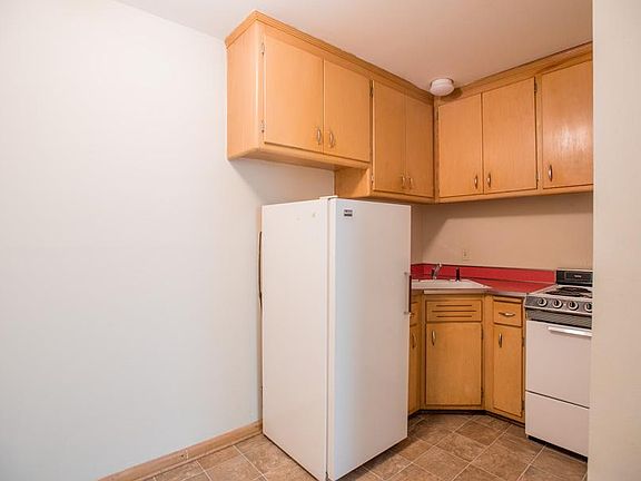 5th image of 3827 N Humboldt Blvd