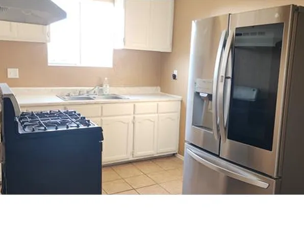 1711 W 64th St APT 105, Los Angeles, CA 90047