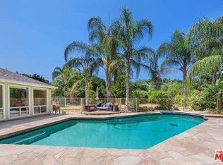 23229 Califa St, Woodland Hills, CA 91367