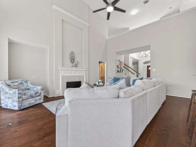 5911 Indian Hills Ln — Photo 39