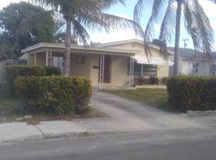706 S D St, Lake Worth, FL 33460