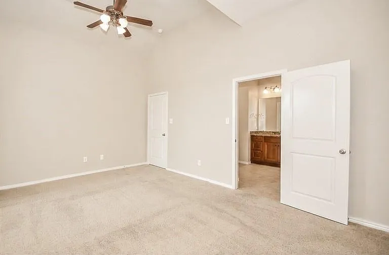 11518 Elizabeth Brook Dr — Photo 15