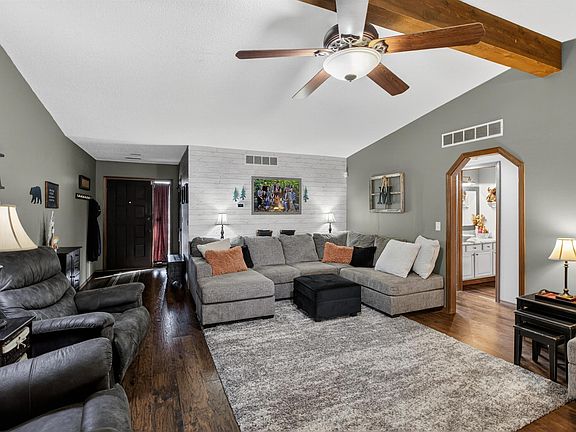 5th image of 1423 N Rutgers St