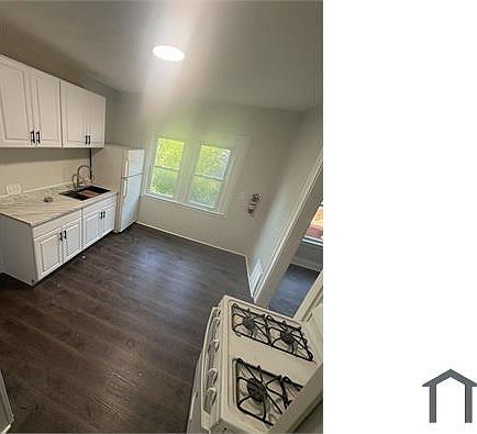 1st image of 3469 E 152nd St #1