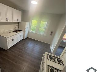 3469 E 152nd St #1, Cleveland, OH 44120