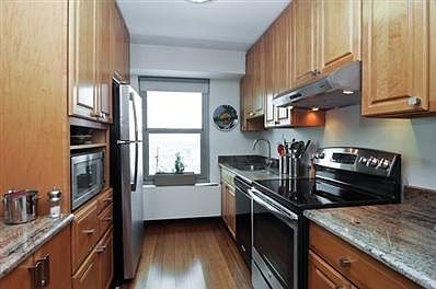 4th image of 3600 N Lake Shore Dr APT 1625
