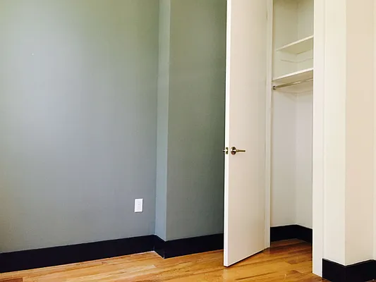 Rented by Nooklyn NYC LLC | media 24