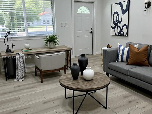 16204 NE 18th Ct #16202