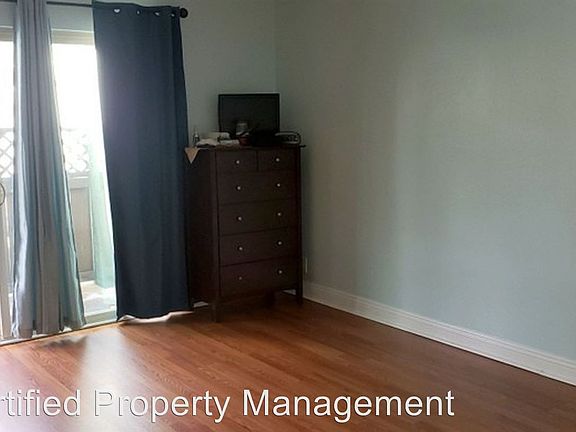 3rd image of 1045 Peach Ave Unit 62