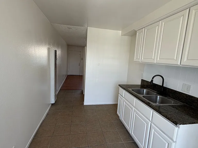 13921 YUKON LP — Photo 7