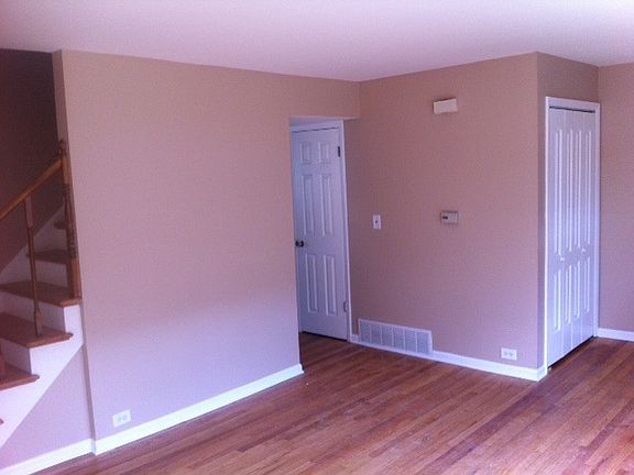 2nd image of 897 W North Ave