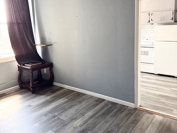 2nd image of 1244 E Philadelphia Ave APT 5