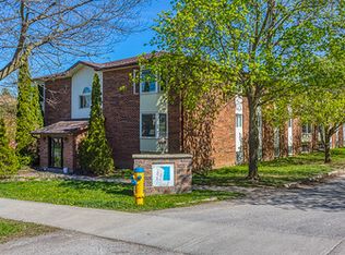 Tvm Apartments, Peterborough, ON K9K 1Y4