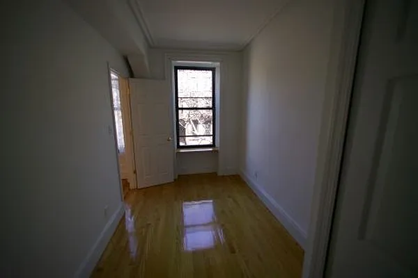 Rented by Alta Real Estate | media 40