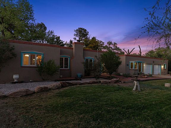 2nd image of 1017 Acequia Trl NW