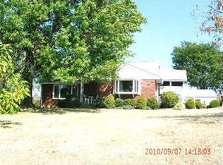 143 Hahn Rd, Pittsburgh, PA 15209