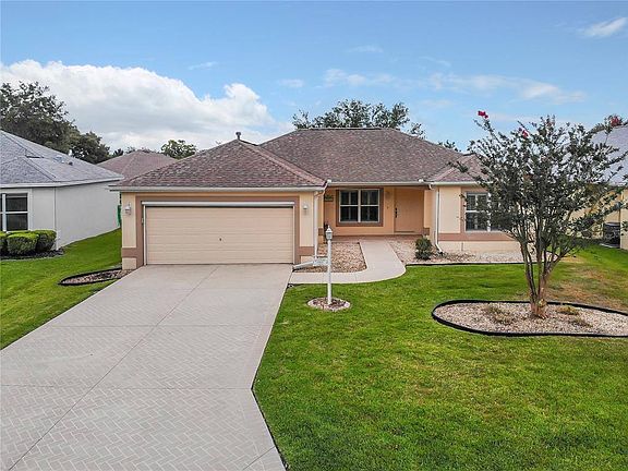 2nd image of 7251 SE 172nd Legacy Ln
