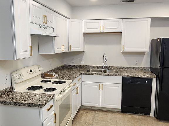 2nd image of 5805 NW 23rd Ter APT 4