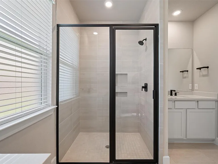 103 E Christine Manor Dr — Photo 15