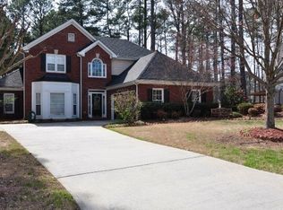 1214 Creek Laurel Dr, Lawrenceville, GA