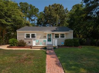 2502 Livesay Rd, Chesapeake, VA 23323