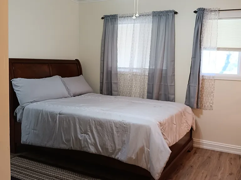 311 E Frost Ave — Photo 11