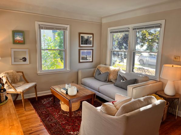 4335 Bloomington Ave