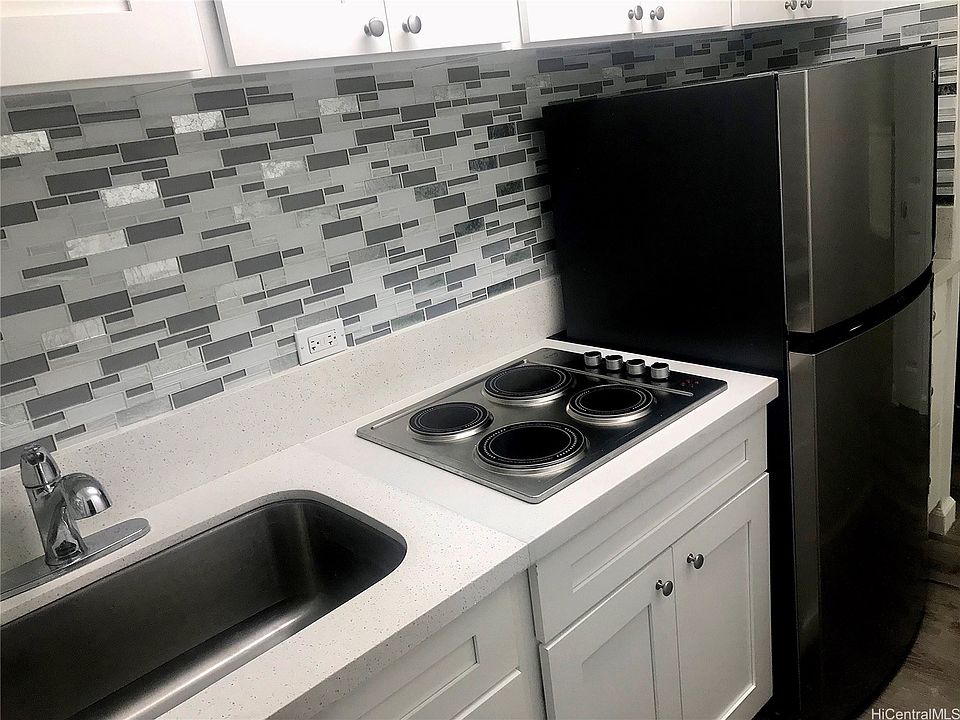 1st image of 1750 Kalakaua Ave Suite 202