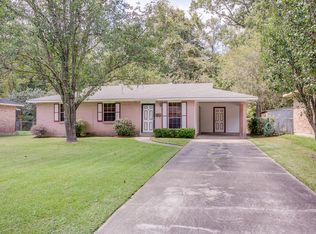 326 Lafitte Dr, Baton Rouge, LA 70819