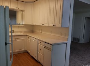 19160 Avenue Of The Oaks UNIT D, Santa Clarita, CA