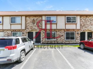5498 Kenneylane Blvd, Columbus, OH 43235