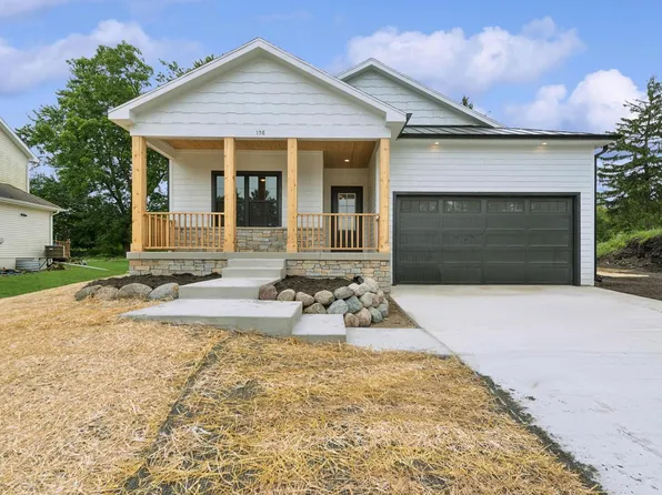 158 Williams STREET, Williams Bay, WI 53191