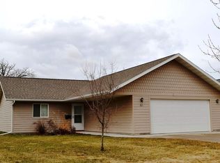 821 NE 1st Ave, Grand Rapids, MN 55744