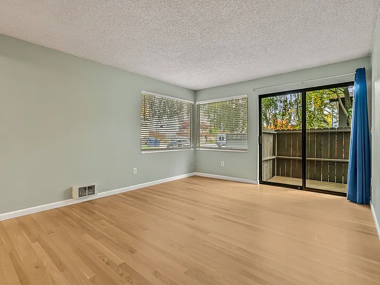 6110 24th Ave NW #104 — Photo 5