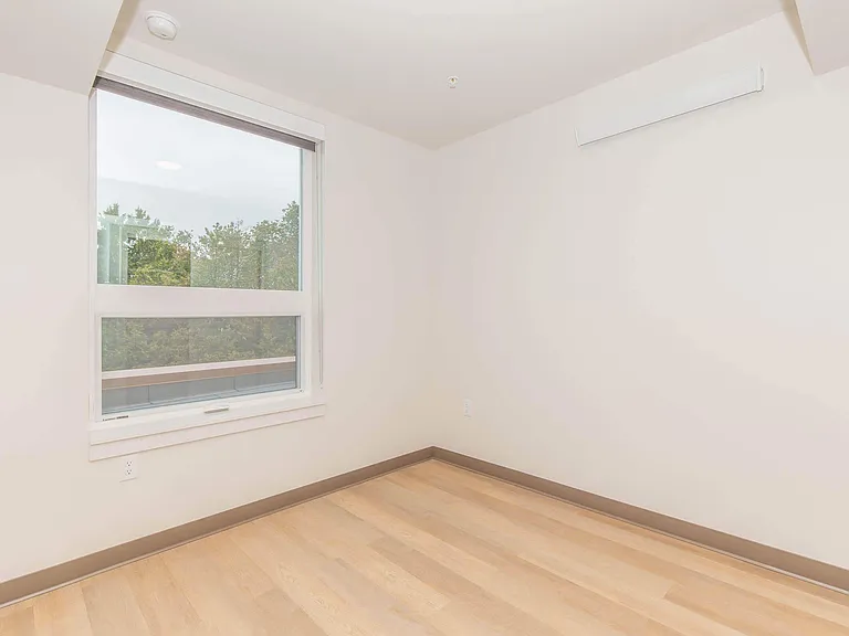 Beacon Pacific Village Apartments — Photo 57